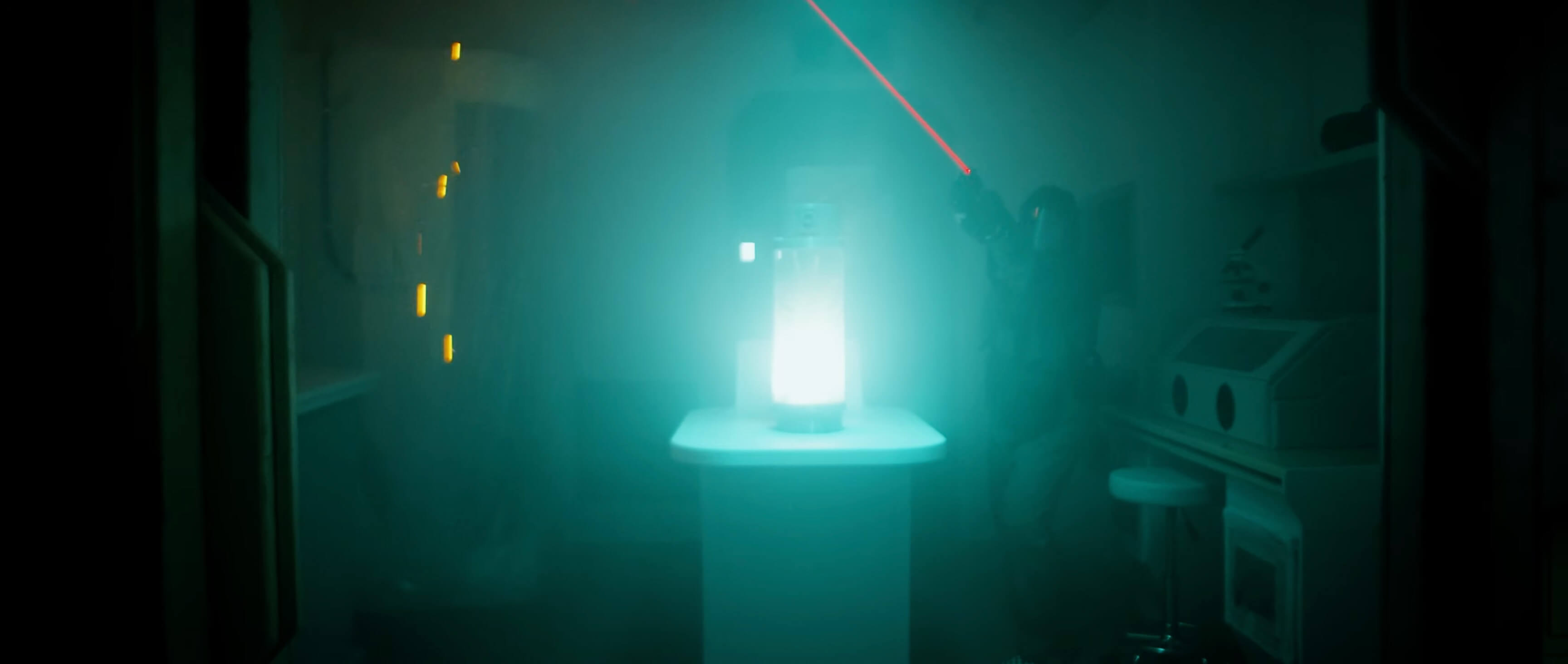 Scene from the trailer of an escape room called Aliens in Bilbao, Spain, showing a dark futuristic corridor